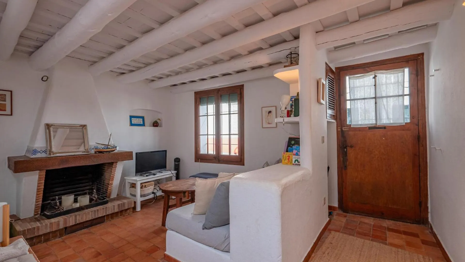 F-2 Llafranc 4-6 Pax Villa Holiday home